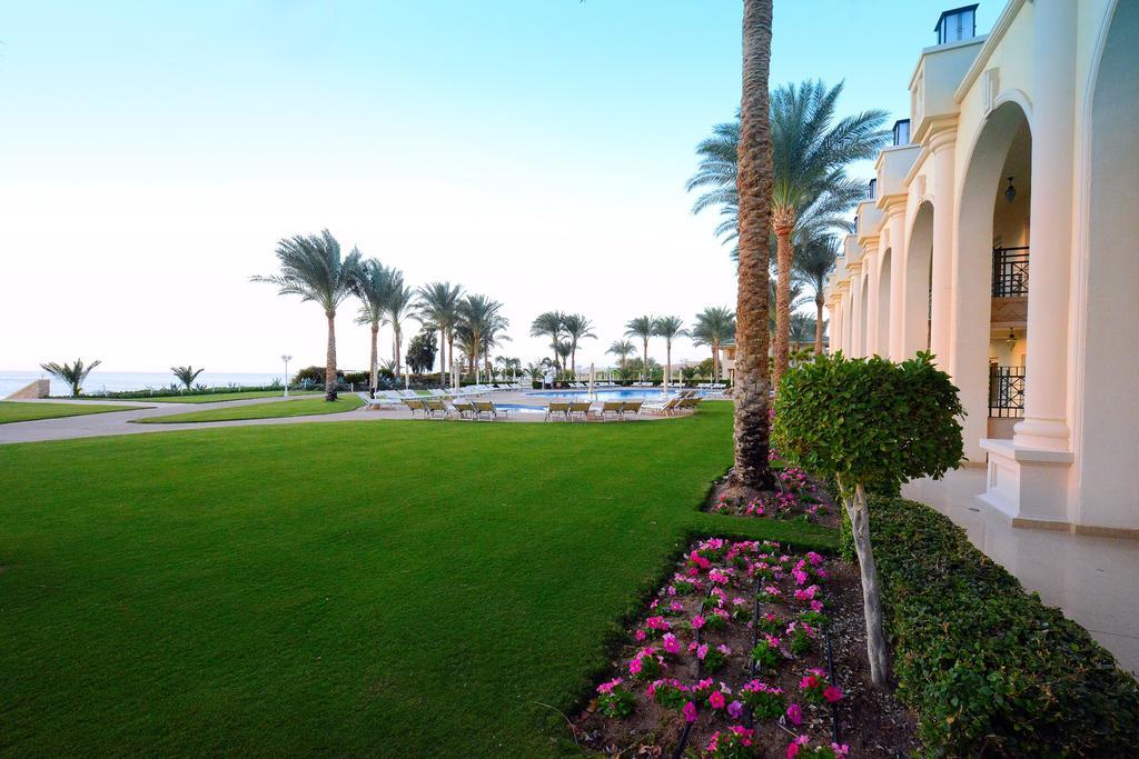 Stella Di Mare Beach Hotel & Spa Sharm el-Sheikh Ngoại thất bức ảnh The grounds of the Four Seasons Hotel in Sharm El Sheikh