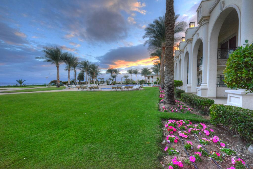 Stella Di Mare Beach Hotel & Spa Sharm el-Sheikh Ngoại thất bức ảnh The grounds of the St. Regis