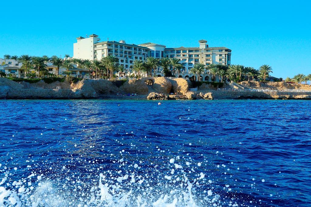 Stella Di Mare Beach Hotel & Spa Sharm el-Sheikh Ngoại thất bức ảnh View of the hotel from the sea