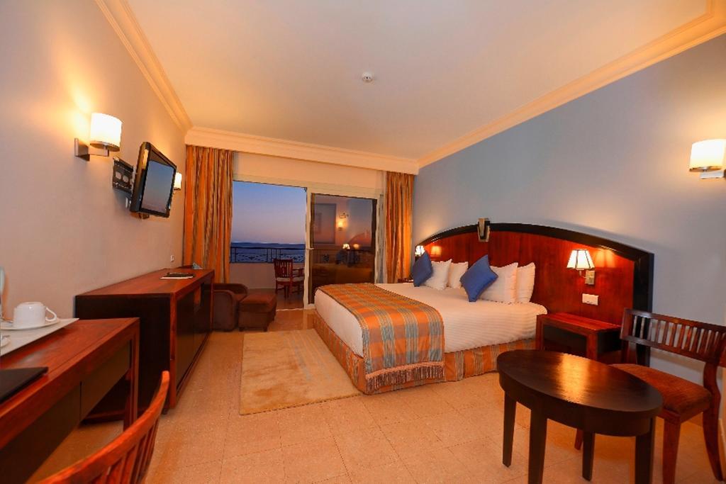Stella Di Mare Beach Hotel & Spa Sharm el-Sheikh Ngoại thất bức ảnh A room at the hotel